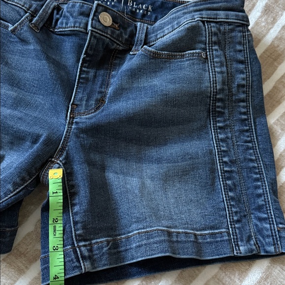 White House Black Market Dark Blue Denim Shorts - Picture 5 of 6